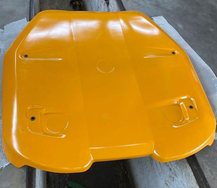 Aripi aparatori suporti capote si alte piese pentru JCB