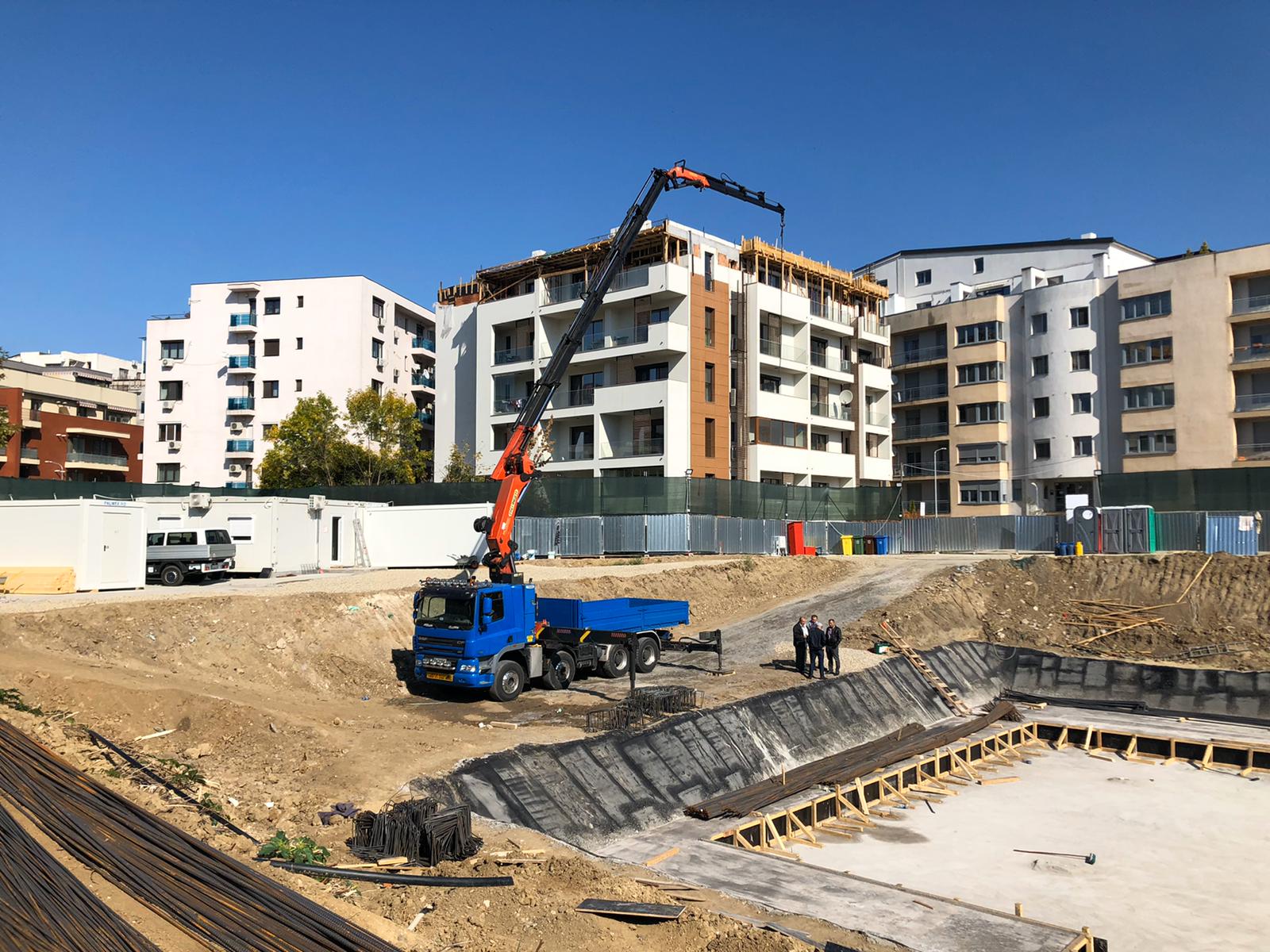 Închiriere Camion cu Macara PK 72000