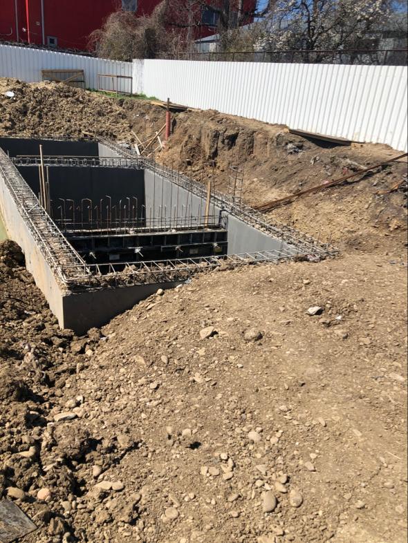 Execuție Profesională Chesoane de Mici și Mari Dimensiuni