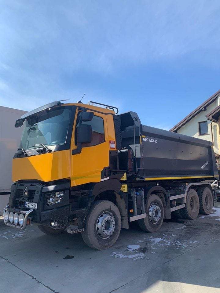 Închiriere Basculante 8 x 4